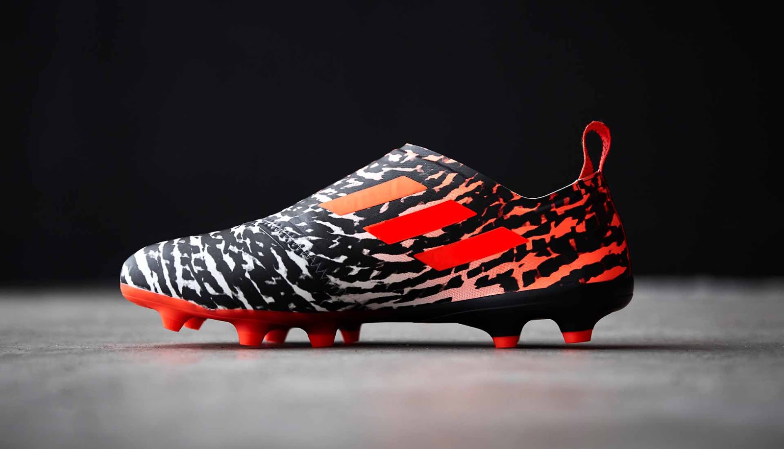 Cr7 2025 laceless boots